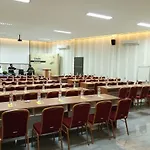 Seventeen Hotel